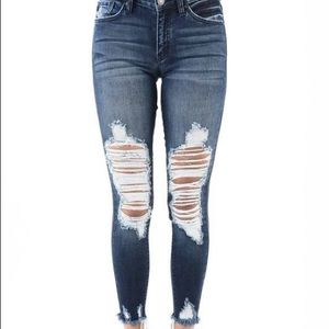 LAST PAIR SIZE 25 💥💥KanCan Distressed Jeans